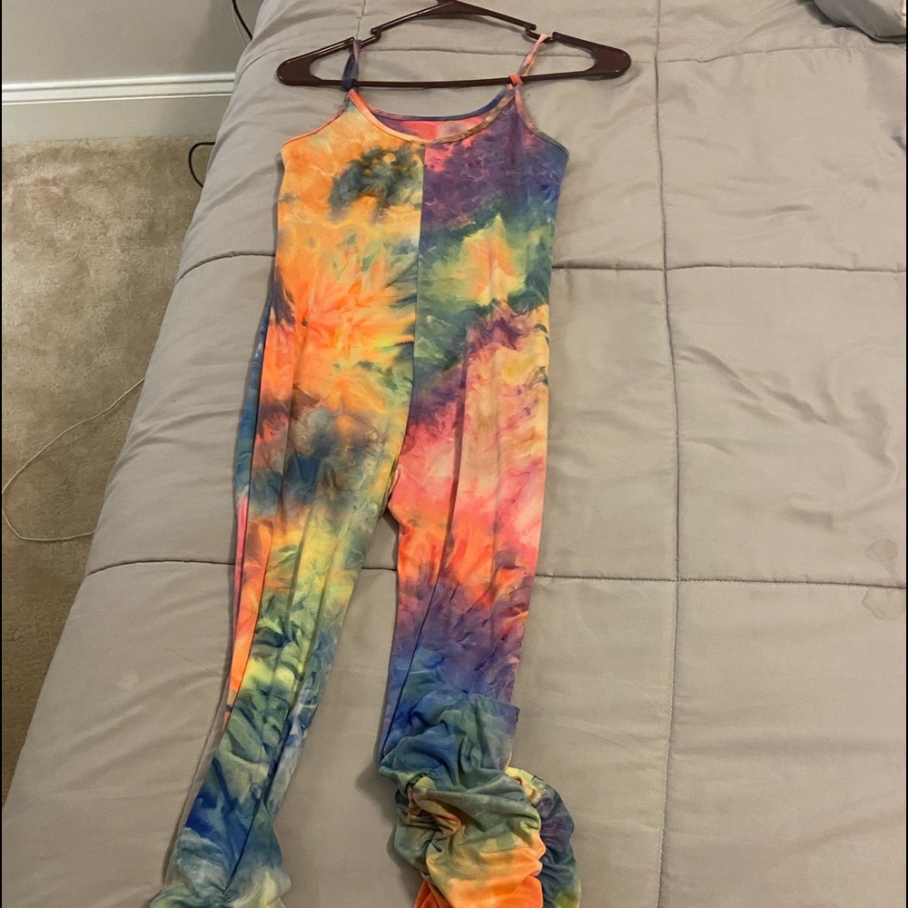 jumpsuit